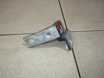Петля двери задней левой нижняя Ford Focus 3