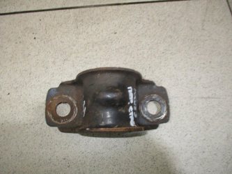 Кронштейн крепления переднего стабилизатора Ford Focus 3