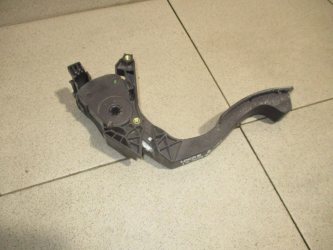 Педаль газа Renault Logan 2 L52