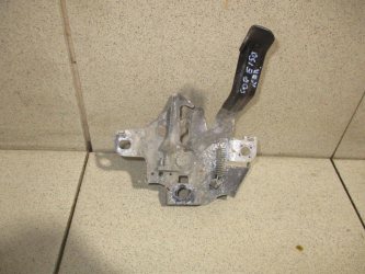 Замок капота Toyota Corolla E150