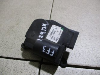 Моторчик заслонки печки Ford Focus 3