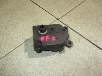Моторчик заслонки печки Ford Focus 3