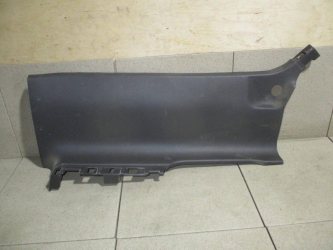 Обшивка стойки Nissan Navara D40