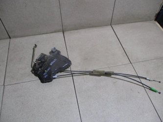 Замок двери передней правой Toyota Corolla E150