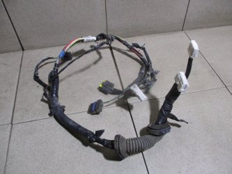 Проводка двери Nissan Navara D40