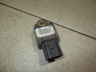 Датчик AIR BAG Toyota Corolla E150
