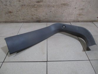 Обшивка двери багажника Opel Astra H