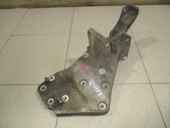 Кронштейн кондиционера Nissan Navara D40
