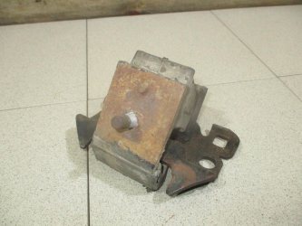 Опора двигателя Nissan Navara D40