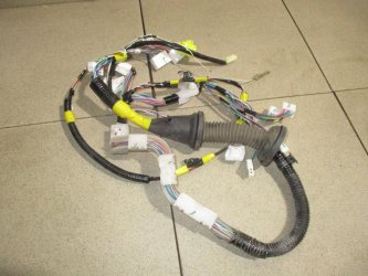 Проводка двери Toyota Venza GV10