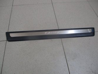 Накладка порога внутренняя Toyota Camry XV50