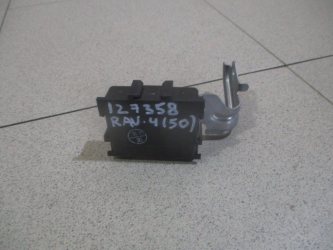 Блок электронный Toyota RAV4 A50
