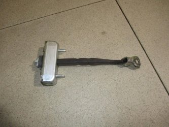 Ограничитель двери Toyota Camry XV70