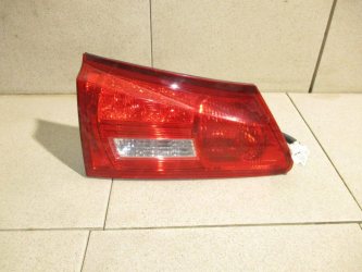 Фонарь задний внутренний левый Lexus IS250 XE20