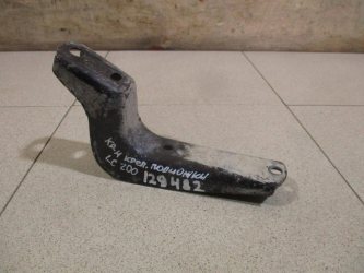 Кронштейн подножки Toyota Land Cruiser J200