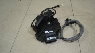 Замок двери передней правой Ford Focus 3