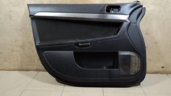 Обшивка двери передней левой Mitsubishi Lancer 10 CY