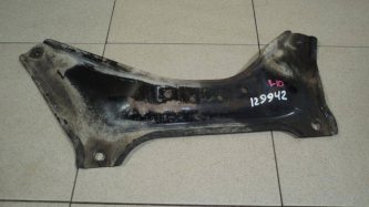 Кронштейн передней панели Mitsubishi Lancer 10 CY