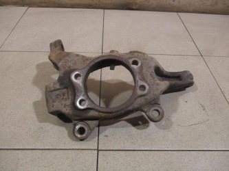 Кулак поворотный передний левый Nissan Teana J31