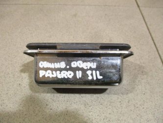Пепельница Mitsubishi Pajero 2 V20, V30, V40
