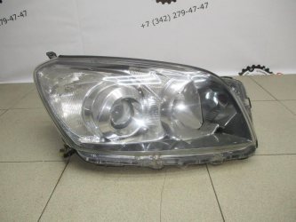 Фара правая Toyota RAV4 A30