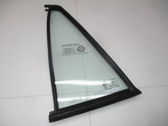 Стекло двери задней левой форточка Daewoo Nexia N100, N150