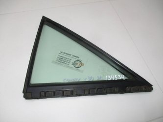 Стекло двери задней левой форточка Toyota Camry XV30