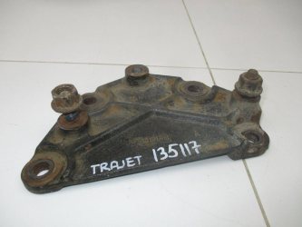Кронштейн КПП Hyundai Trajet FO