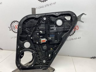 Стеклоподъемник задний правый Kia Sportage 4 QL