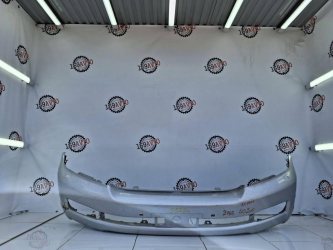 Бампер передний Toyota Land Cruiser J200