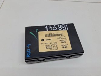 Блок электронный Kia RIO 4 FB