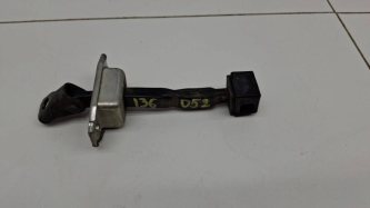 Ограничитель двери Mitsubishi Lancer 10 CY