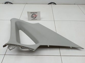 Обшивка стойки Volkswagen Polo 5