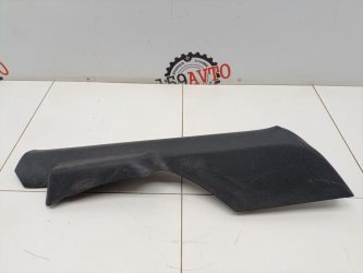 Обшивка стойки Volkswagen Polo 5