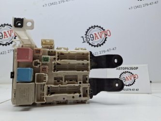 Блок предохранителей Toyota Corolla E150