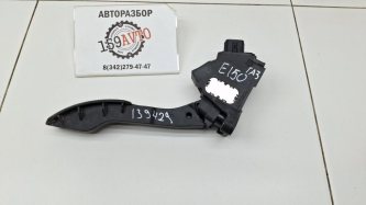 Педаль газа Toyota Corolla E150
