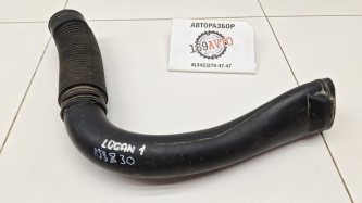 Патрубок воздушного фильтра Renault Logan 1 L90