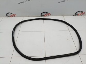Уплотнитель двери Volkswagen Polo 5