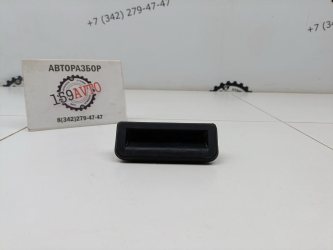 Кнопка открывания багажника Volkswagen Polo 5
