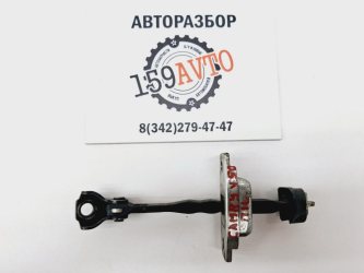 Ограничитель двери Toyota Camry XV50