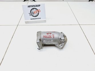 Фланец вентиляции картерных газов Toyota Hilux 7 AN10, AN20, AN30