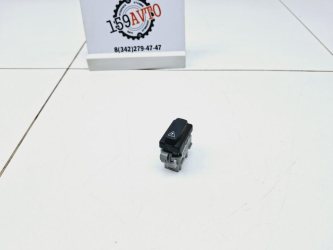 Кнопка антипробуксовочной системы Nissan Terrano D10