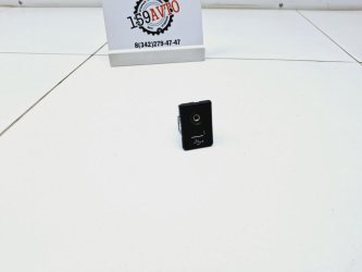 Разъем Nissan Terrano D10