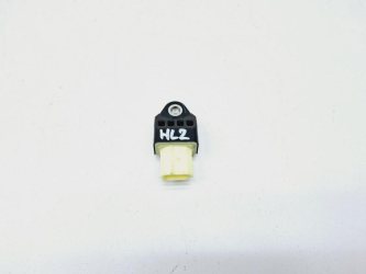 Датчик AIR BAG Toyota Highlander 2 XU40