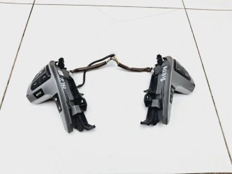 Кнопка в руль Toyota Highlander 2 XU40