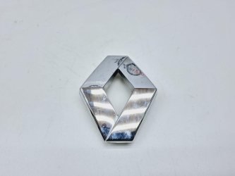 Эмблема Renault Sandero 1 BS
