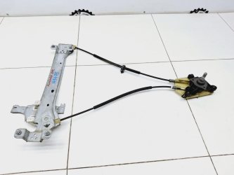 Стеклоподъемник механический задний правый Renault Fluence
