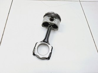 Поршень с шатуном Renault Fluence