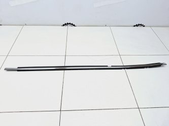 Накладка стекла заднего левого Toyota Camry XV40