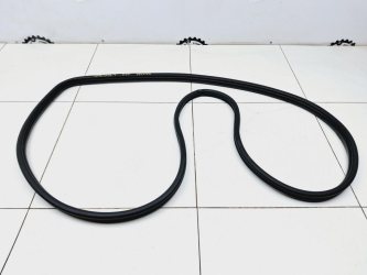 Уплотнитель двери Kia Sportage 3 SL